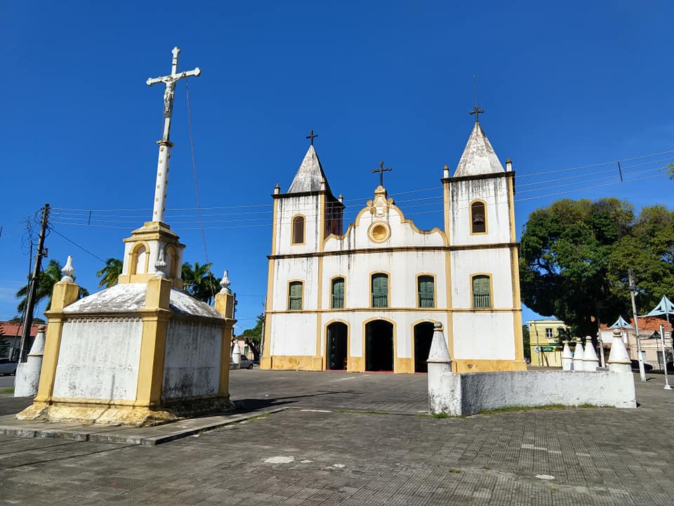 Foto da Igreja matriz de Aquiraz, no Ceará